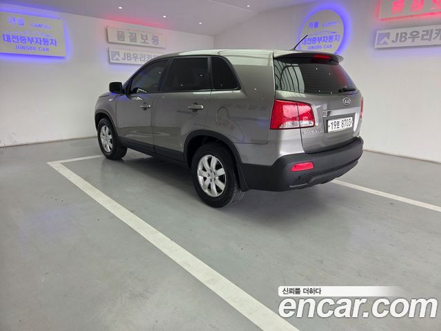 Kia Sorento 2010 — photo 5