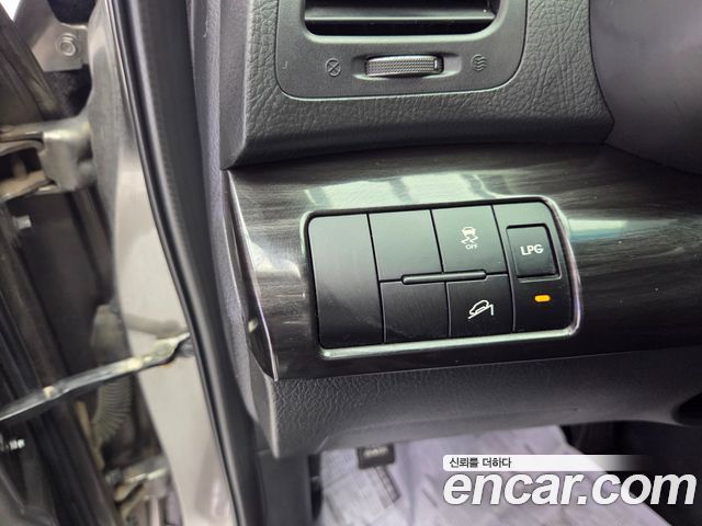 Kia Sorento 2010 — photo 12