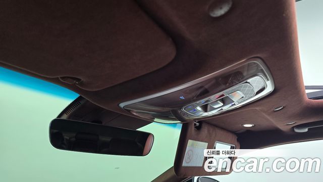 Genesis G90 2023 — photo 19