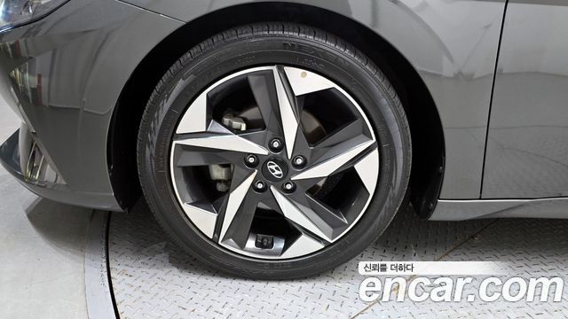 Hyundai AVANTE 2021 — photo 5