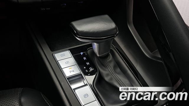 Hyundai AVANTE 2021 — photo 9
