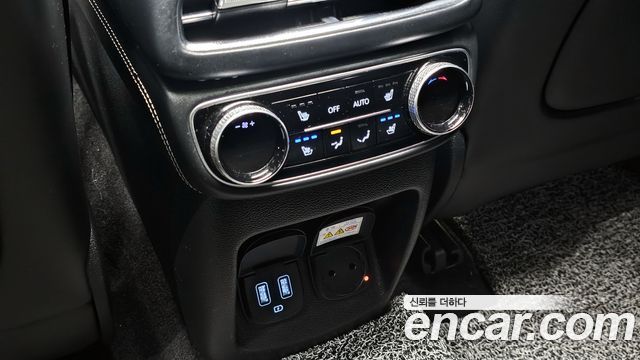 Genesis GV80 2020 — photo 17
