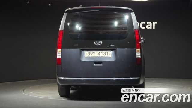 Hyundai Staria 2022 — photo 4