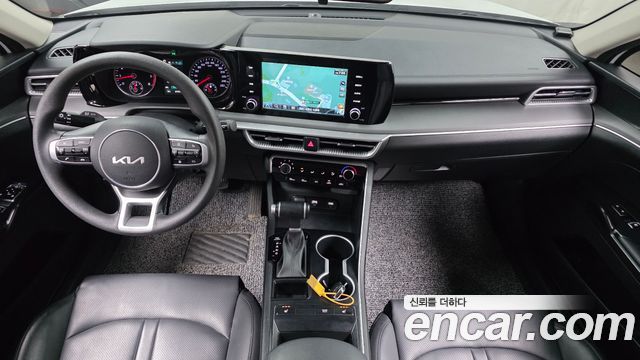 Kia K5 2023 — photo 7