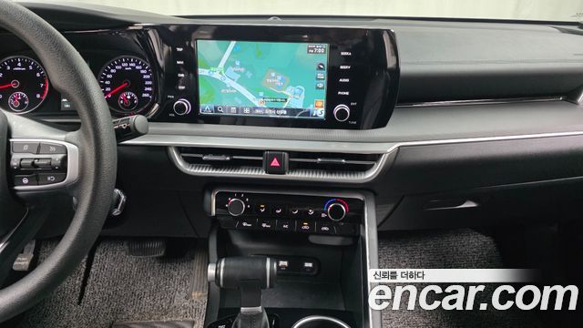 Kia K5 2023 — photo 14