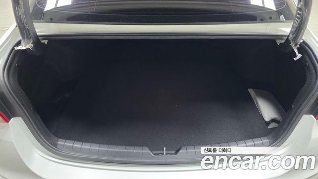 Kia K5 2023 — photo 20