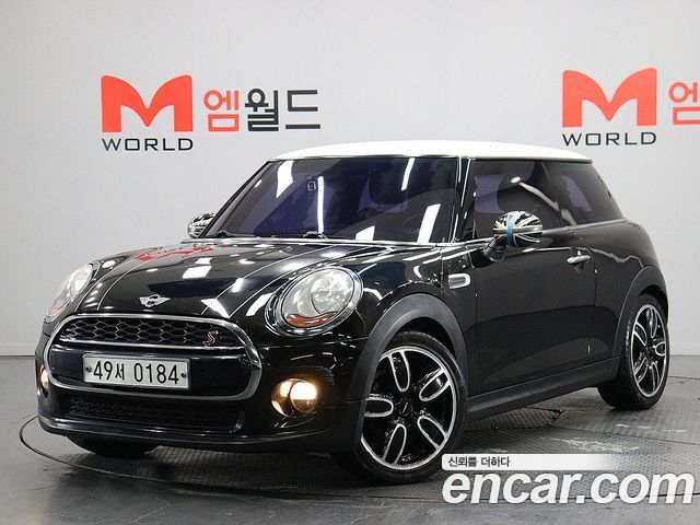 Mini Cooper 2014 — photo 1