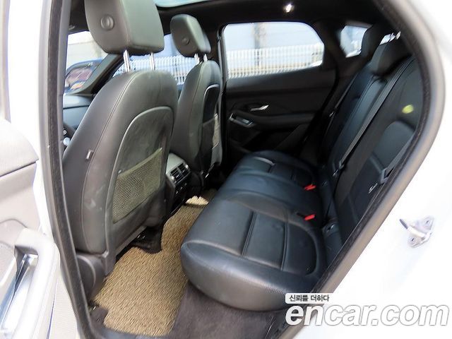 Jaguar E-PACE 2018 — photo 6