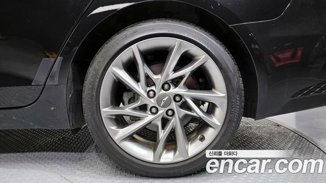 Genesis G70 2021 — photo 5