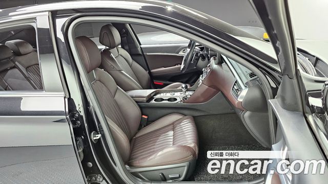 Genesis G70 2021 — photo 12