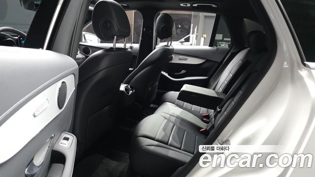 Mercedes-Benz GLC-Class 2021 — photo 12