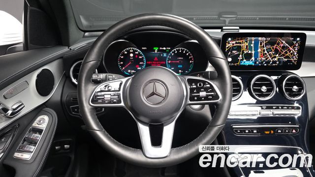 Mercedes-Benz GLC-Class 2021 — photo 13