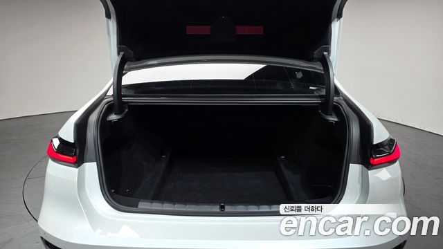 BMW 7-Series 2024 — photo 20