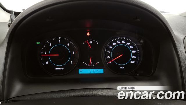 Chevrolet Korea Captiva 2012 — photo 8