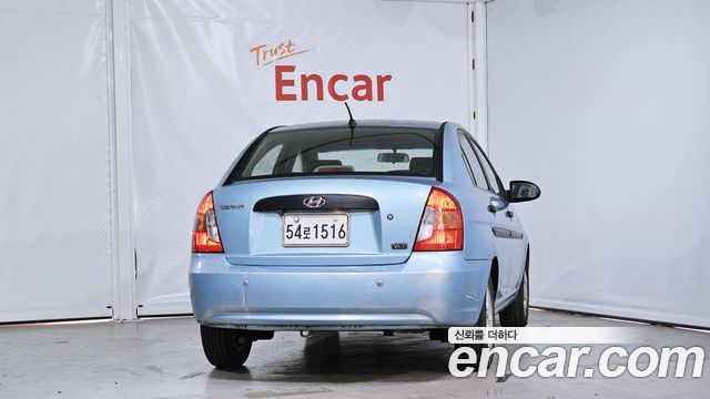 Hyundai Verna 2008 — photo 4