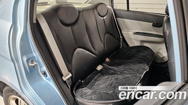 Hyundai Verna 2008 — photo 12