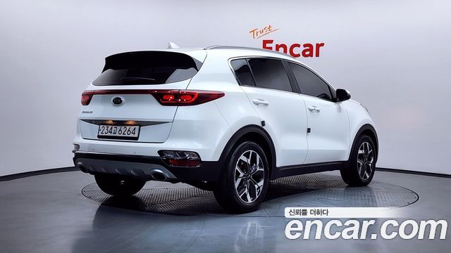 Kia Sportage 2021 — photo 2