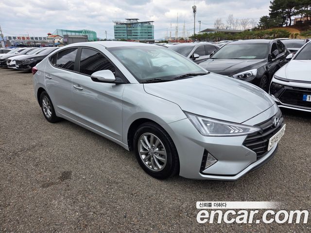 Hyundai AVANTE 2019 — photo 3