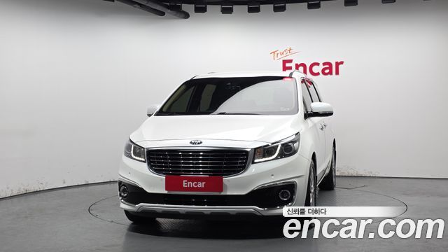 Kia Canival 2017 — photo 3