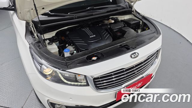 Kia Canival 2017 — photo 6