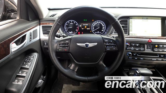 Hyundai Genesis 2016 — photo 13