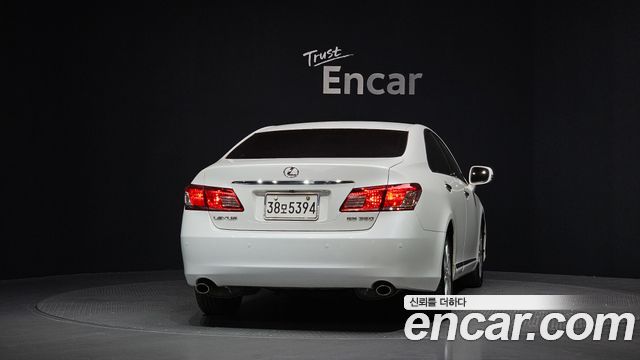 Lexus ES 2011 — photo 4