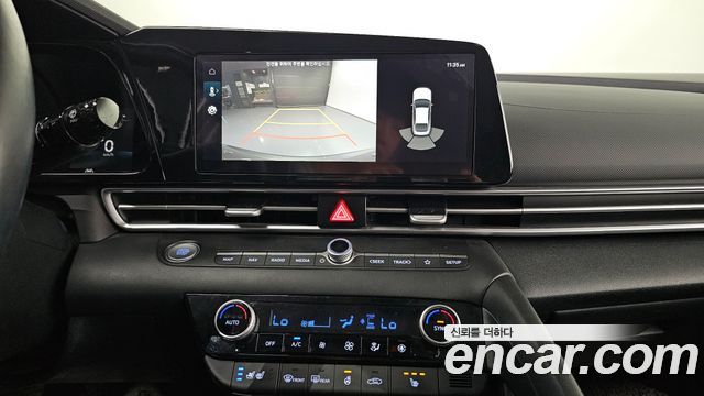 Hyundai AVANTE 2022 — photo 23