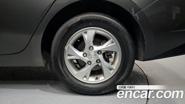 Hyundai AVANTE 2022 — photo 7