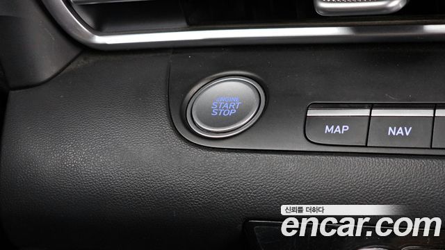 Hyundai AVANTE 2022 — photo 28