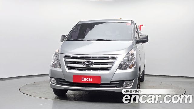 Hyundai Starex 2017 — photo 3
