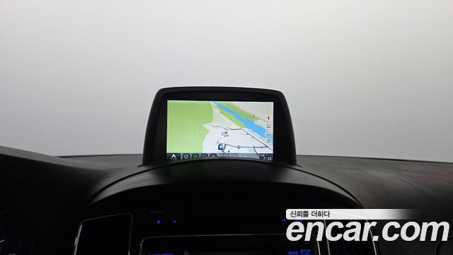 Hyundai Starex 2017 — photo 15