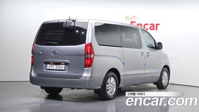 Hyundai Starex 2020 — photo 2