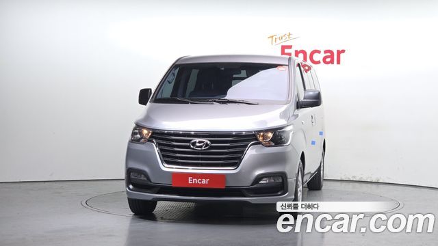 Hyundai Starex 2020 — photo 3
