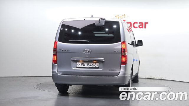 Hyundai Starex 2020 — photo 4