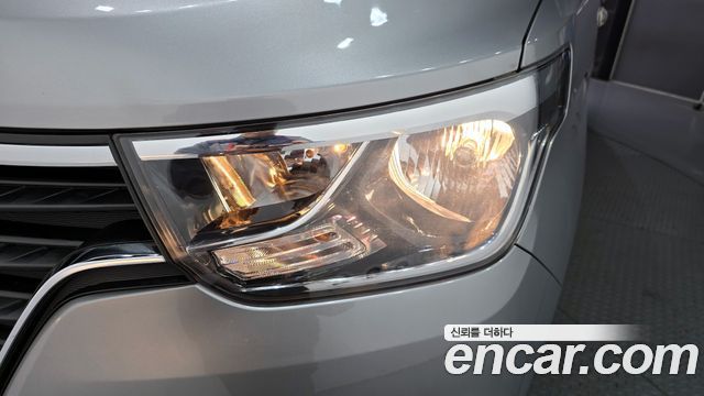 Hyundai Starex 2020 — photo 8