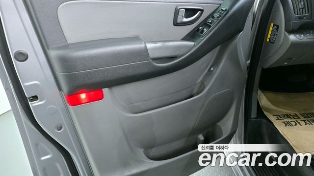Hyundai Starex 2020 — photo 14