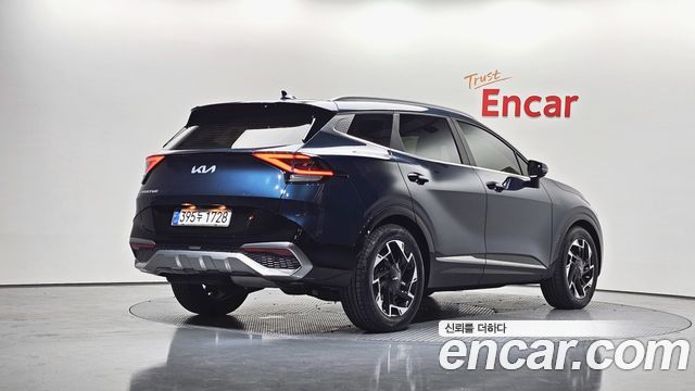 Kia Sportage 2022 — photo 2