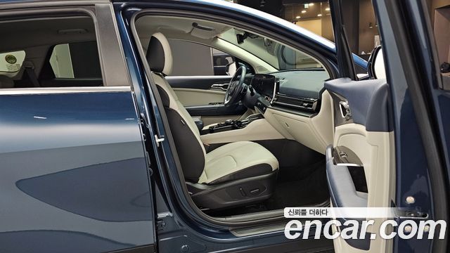Kia Sportage 2022 — photo 12