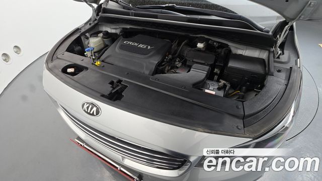 Kia Canival 2016 — photo 6