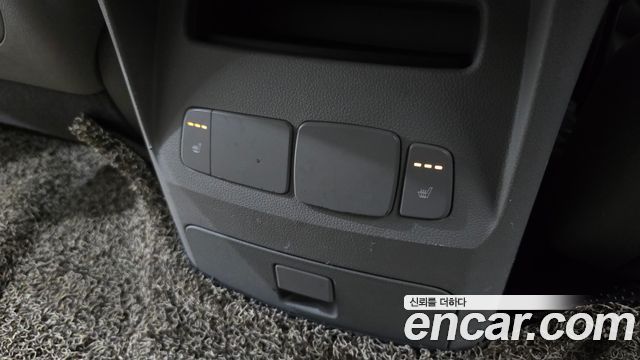 Kia Canival 2016 — photo 19
