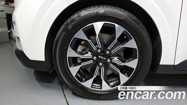Kia Canival 2022 — photo 5