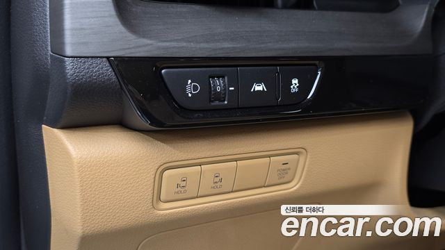 Kia Canival 2022 — photo 18