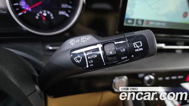 Kia Canival 2022 — photo 19