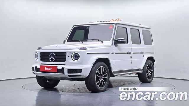 Mercedes-Benz G-Class 2023 — photo 1