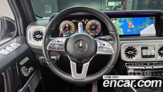 Mercedes-Benz G-Class 2023 — photo 19
