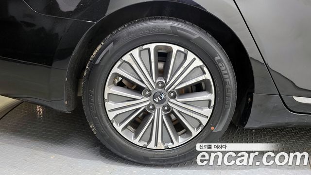 Kia K7 2020 — photo 5
