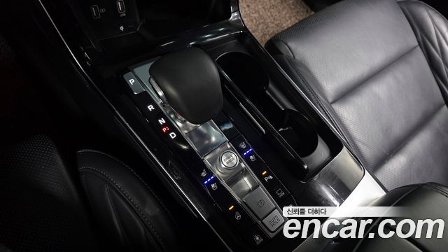 Kia K7 2020 — photo 12