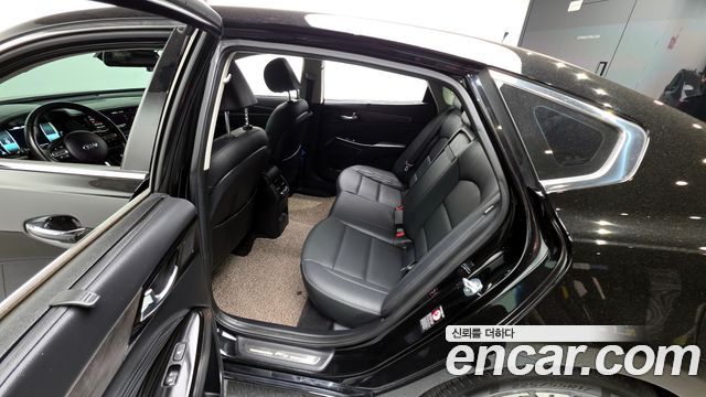 Kia K7 2020 — photo 16