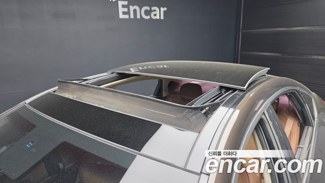Genesis G80 2017 — photo 19