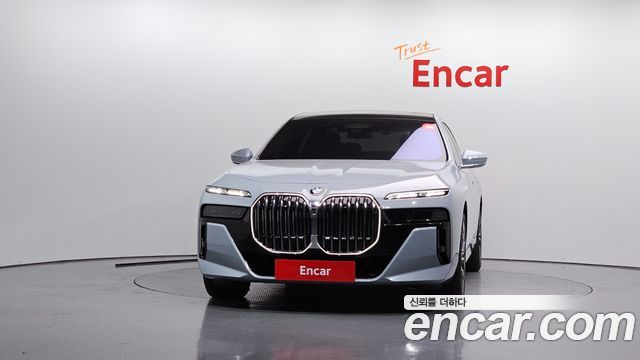 BMW 7-Series 2024 — photo 3